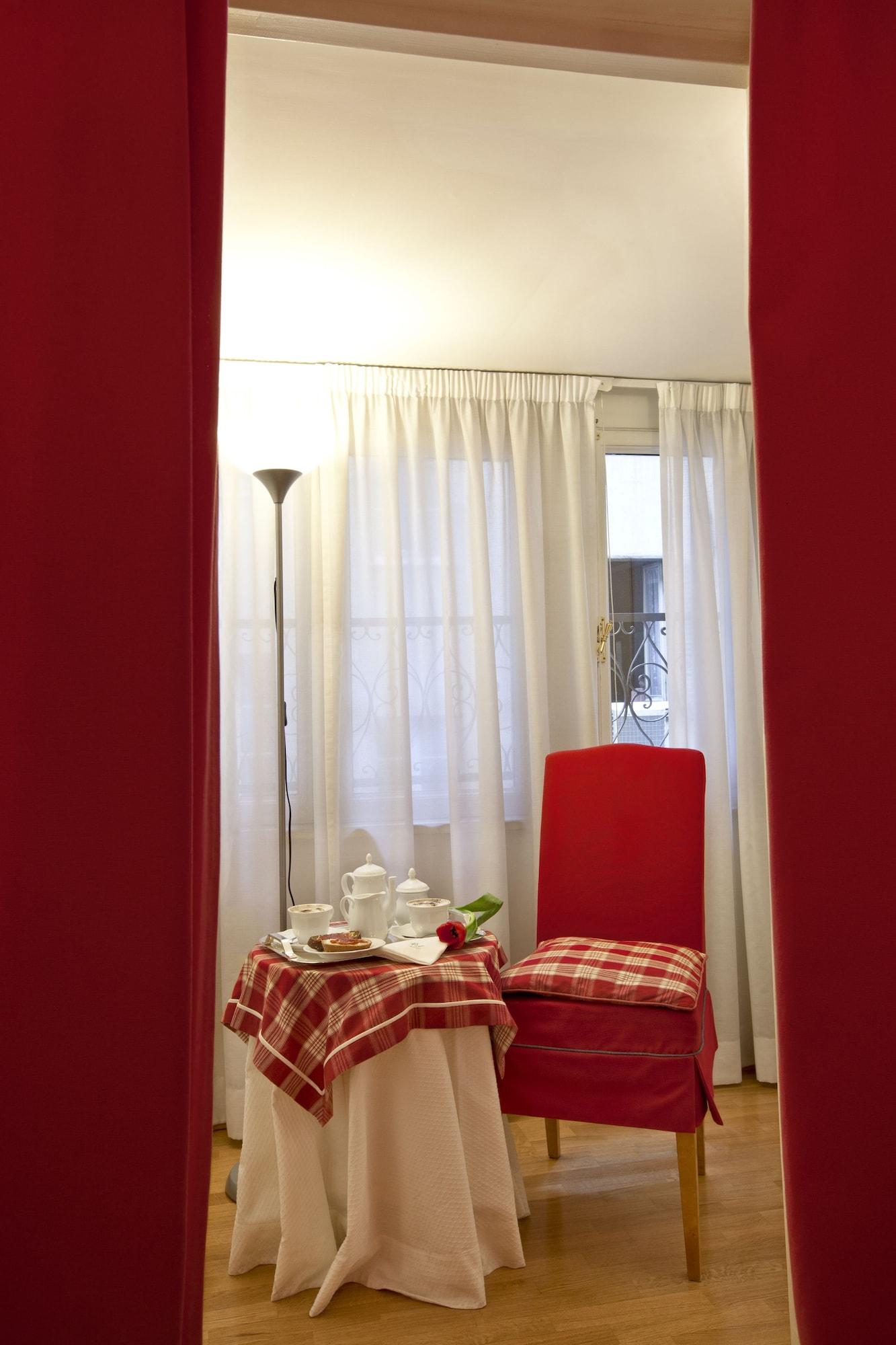 B&B Hotel Roma Italia Viminale Bagian luar foto