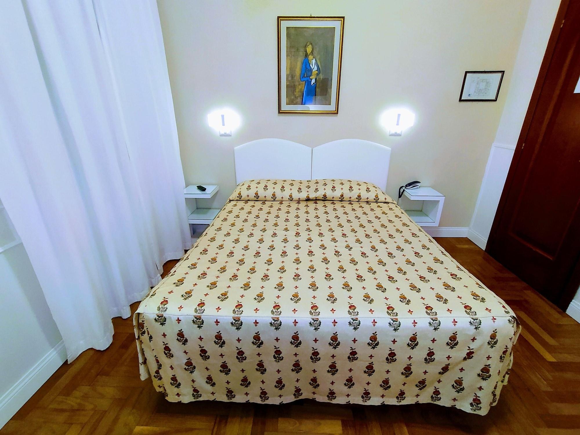 B&B Hotel Roma Italia Viminale Bagian luar foto