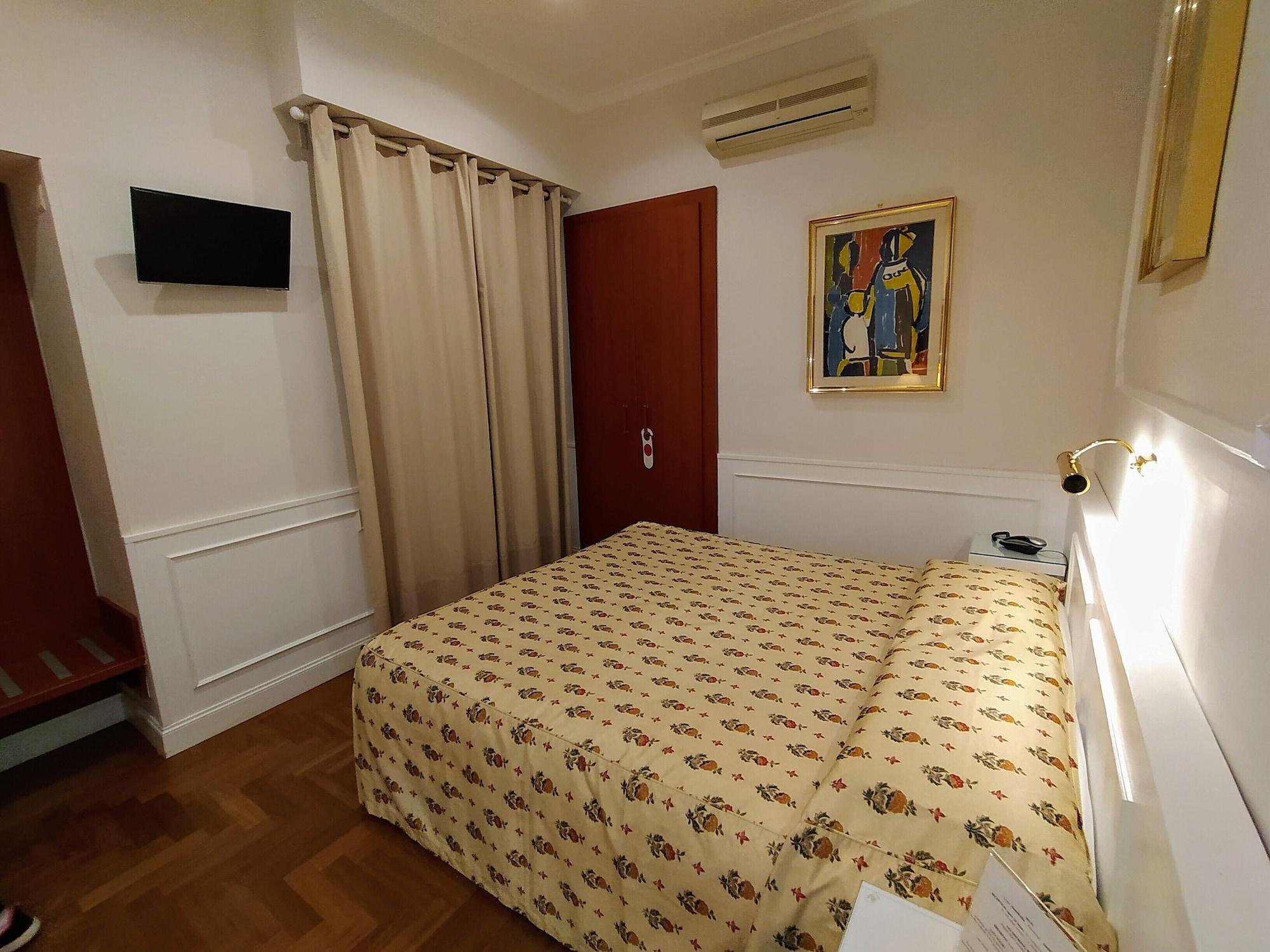 B&B Hotel Roma Italia Viminale Bagian luar foto